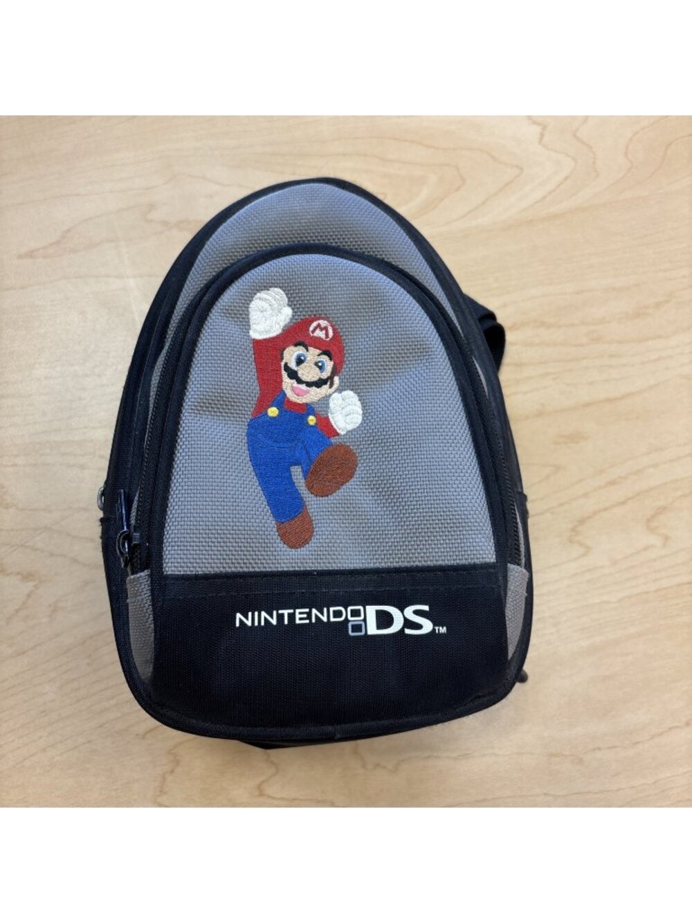 NINTENDO DS Super Mario Mini Backpack Carry Case Embroidered Zipper Closure